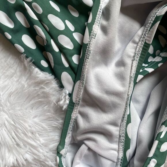 Kona Sol Swimsuit One Piece Green White Polka Dot Shelf Bra Women’s Size Medium - Picture 7 of 10